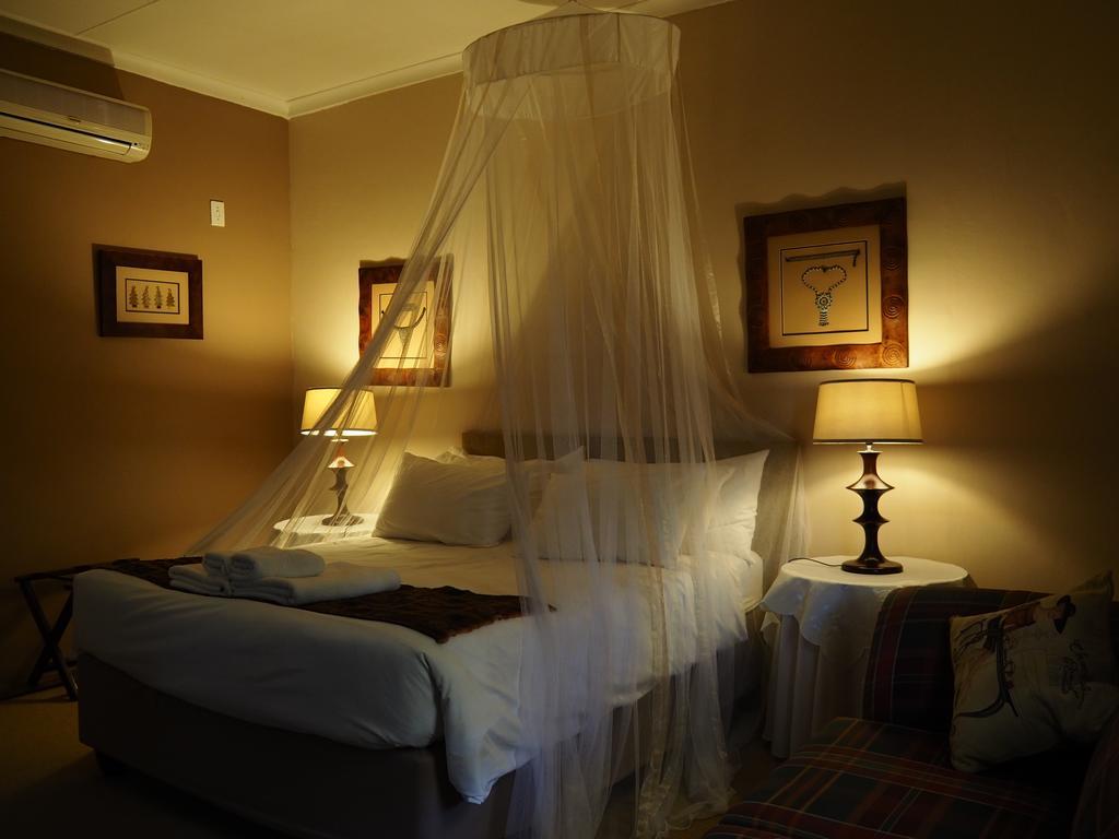 Kwalala Lodge ポンゴーラ 部屋 写真