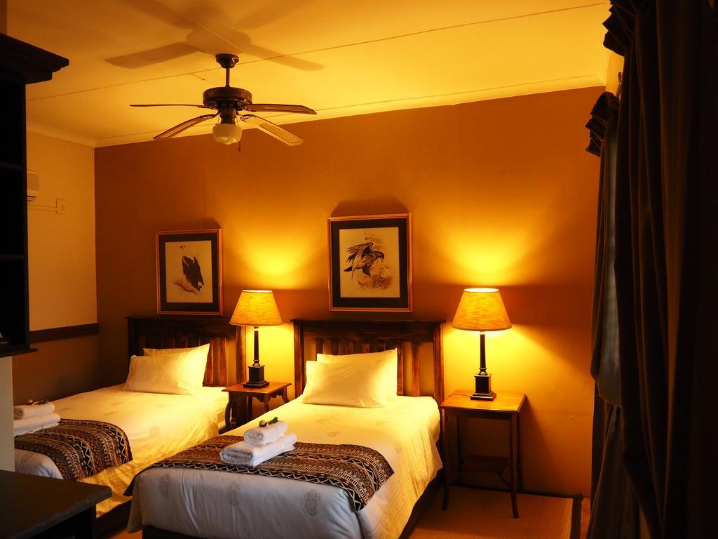 Kwalala Lodge ポンゴーラ エクステリア 写真