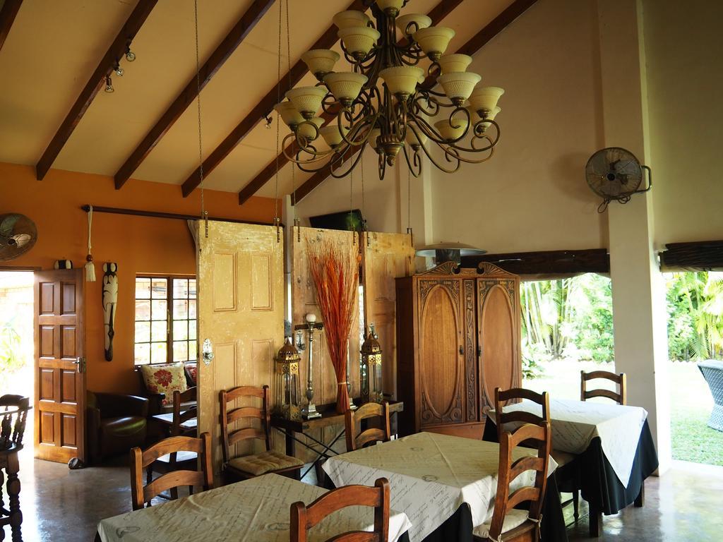 Kwalala Lodge ポンゴーラ エクステリア 写真